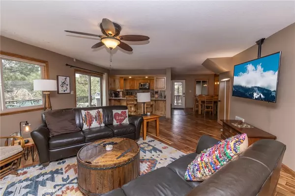 Big Bear City, CA 92315,620 Villa Grove