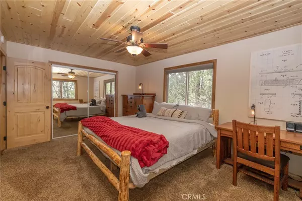 Big Bear City, CA 92315,620 Villa Grove