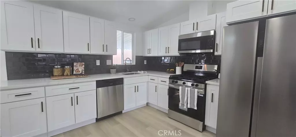 Cypress, CA 90630,9080 Bloomfield AVE #135