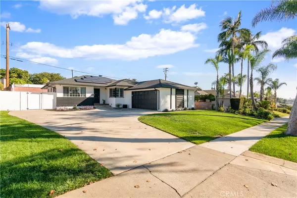 560 N Dexter, La Habra, CA 90631