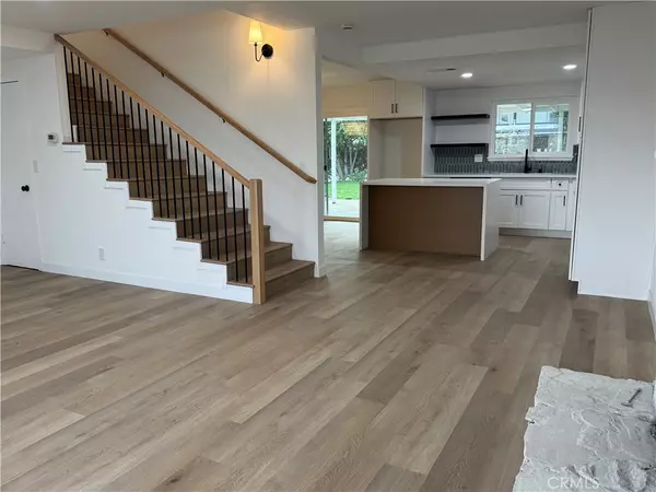 Upland, CA 91786,1427 N San Antonio