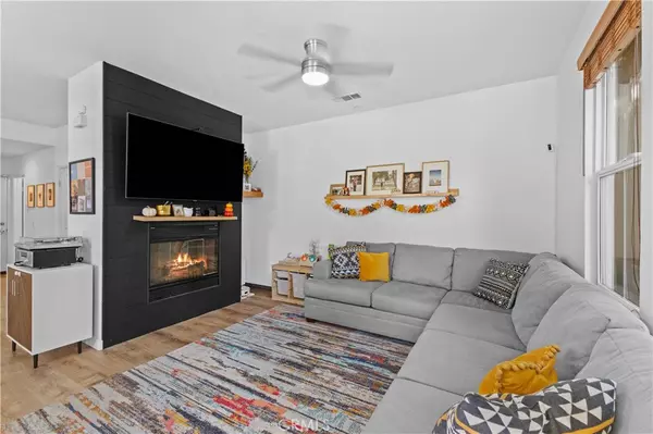 Upland, CA 91786,1486 Florence CT