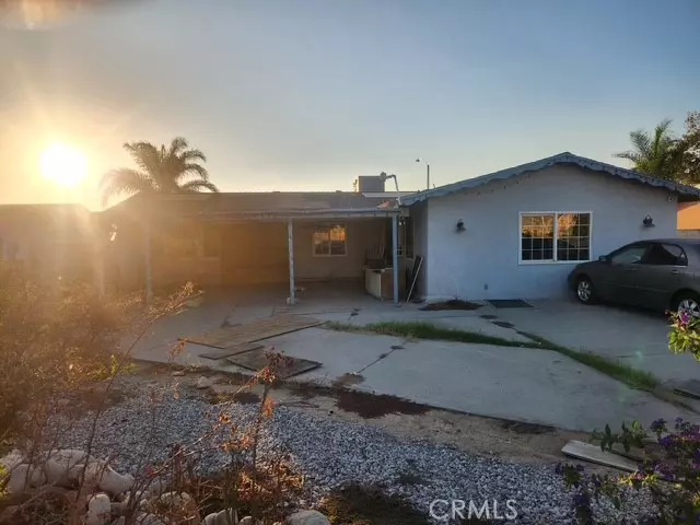 Highland, CA 92346,7804 Peacock