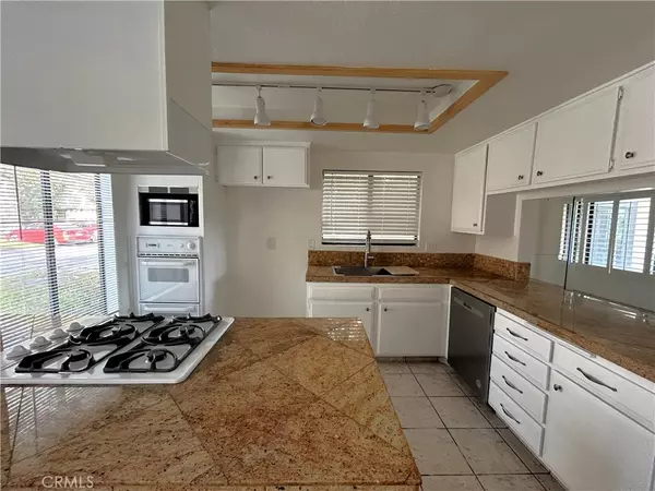 Riverside, CA 92506,6592 Le Blan