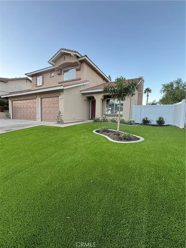 1477 Floral Park, Corona, CA 92881