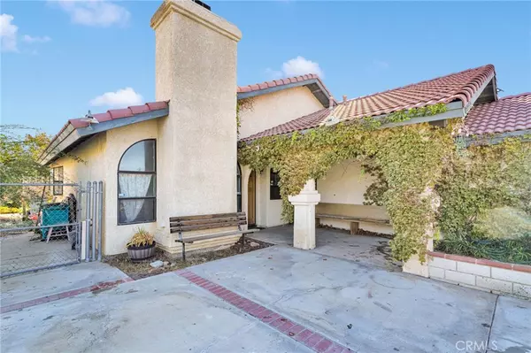 Helendale, CA 92342,27325 Strawberry