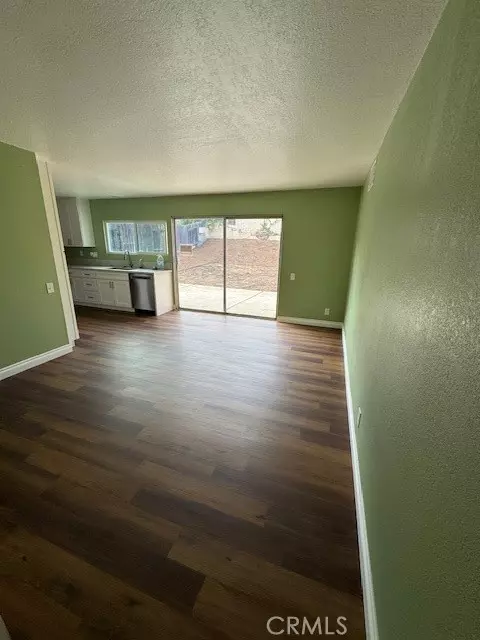 Corona, CA 92879,1512 Evergreen LN