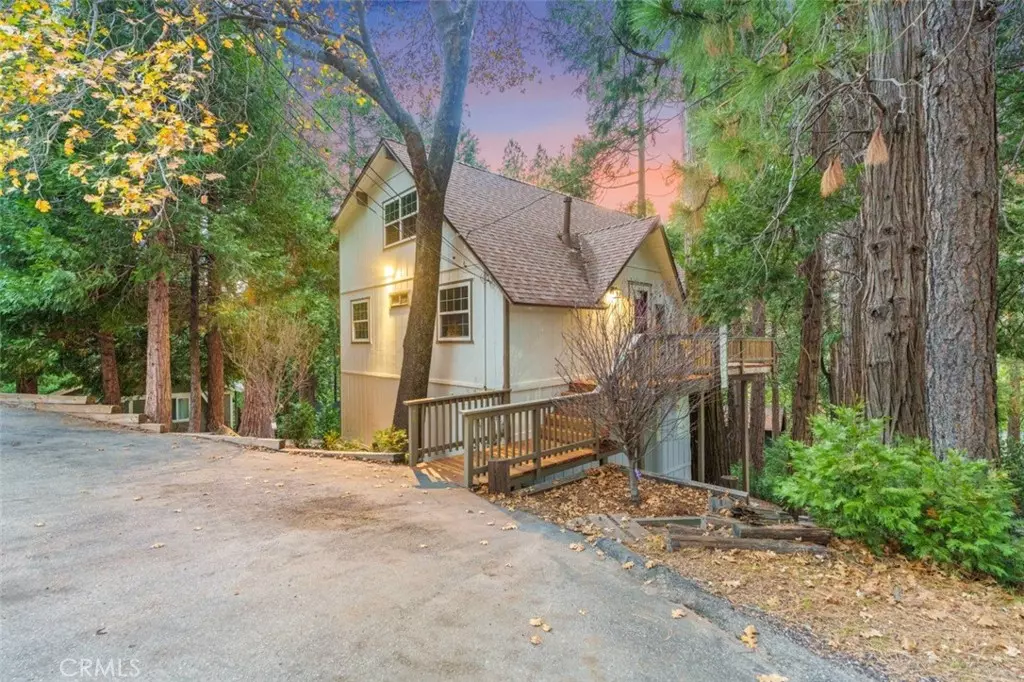 Lake Arrowhead, CA 92352,414 Grass Valley