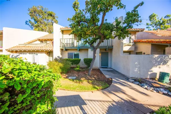 Corona, CA 92882,1531 Camelot