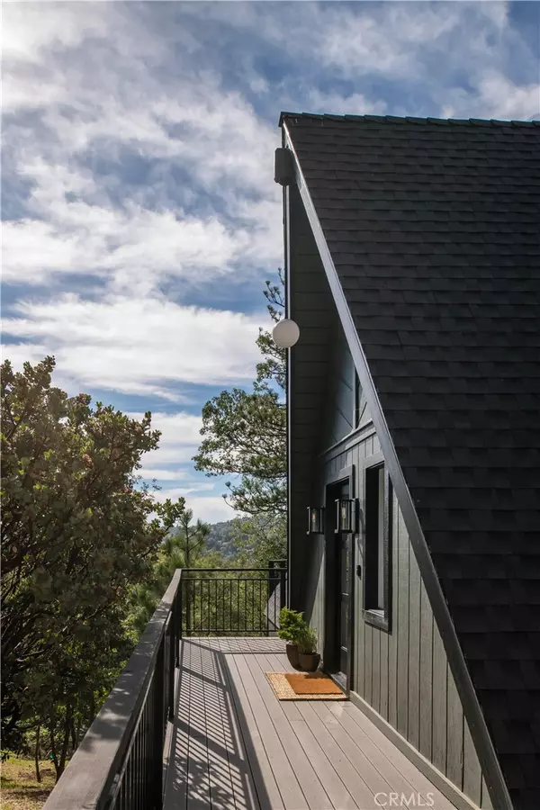 Lake Arrowhead, CA 92352,1340 Yosemite