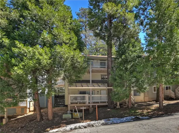 Lake Arrowhead, CA 92352,142 Rockledge LN