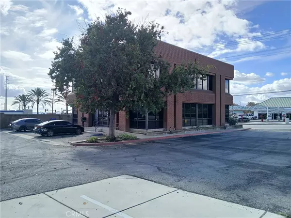 Upland, CA 91768,1040 N Benson AVE