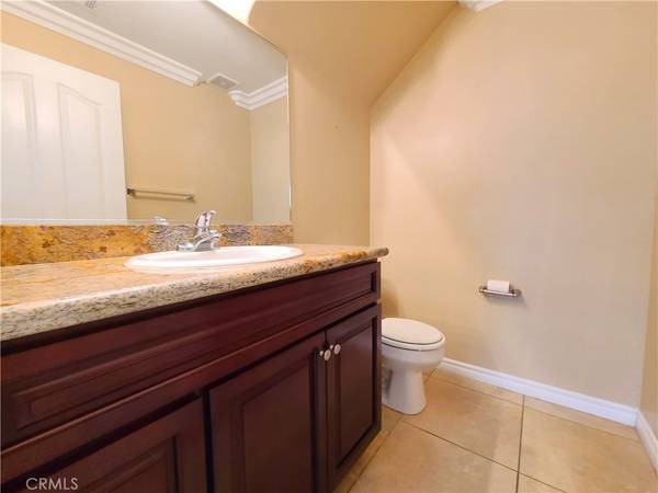 Redlands, CA 92374,1200 Highland AVE #405