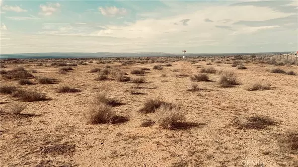 Helendale, CA 92347,0 Off Hwy 58 and Helendale RD