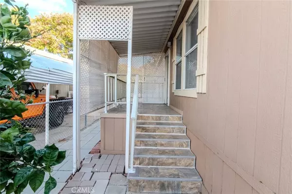 Riverside, CA 92509,3825 Crestmore RD #494