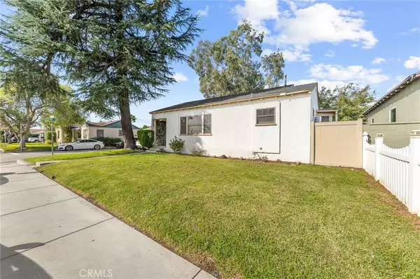 Colton, CA 92324,939 E Olive ST