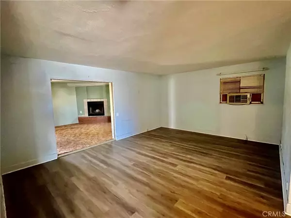 Banning, CA 92220,1053 Thompson N