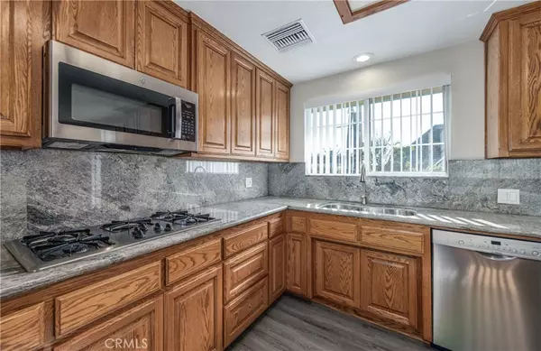 San Bernardino, CA 92404,25711 Alto