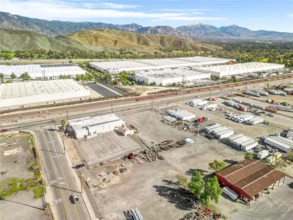 San Bernardino, CA 92407,0 Short