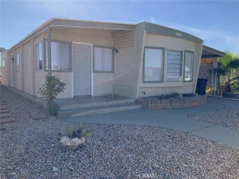 690 Santa Clara, Hemet, CA 92543