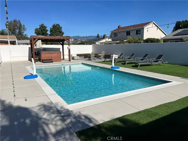 Fontana, CA 92336,7855 Lime AVE