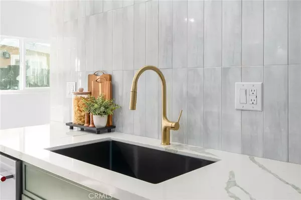 Huntington Beach, CA 92647,17381 Meer