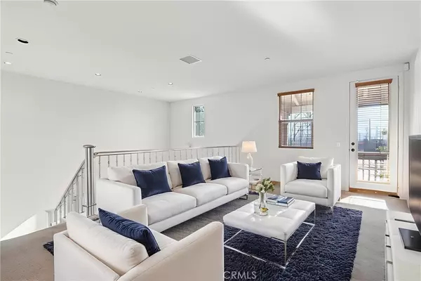 Ontario, CA 91761,3269 S Edenglen AVE #2