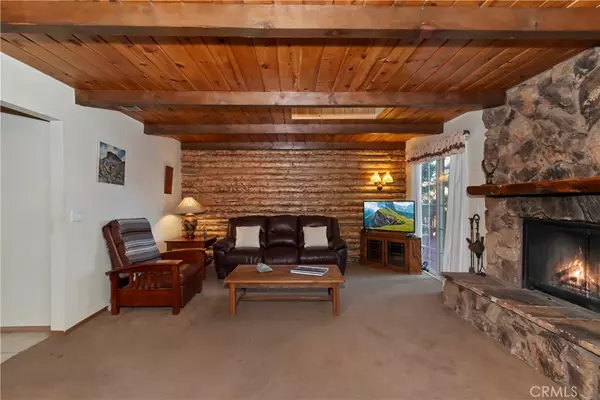 Running Springs, CA 92382,30580 Live Oak