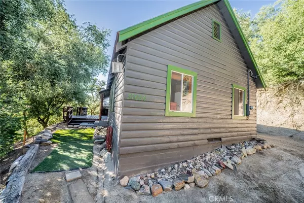 Angelus Oaks, CA 92305,37644 Highway 38