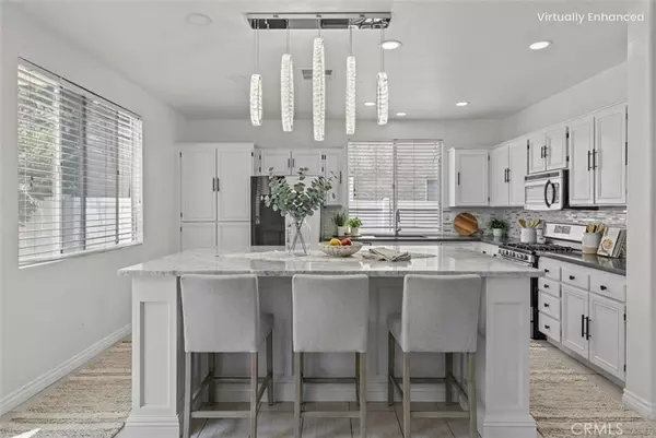 Corona, CA 92883,27051 Featherhill Dr.