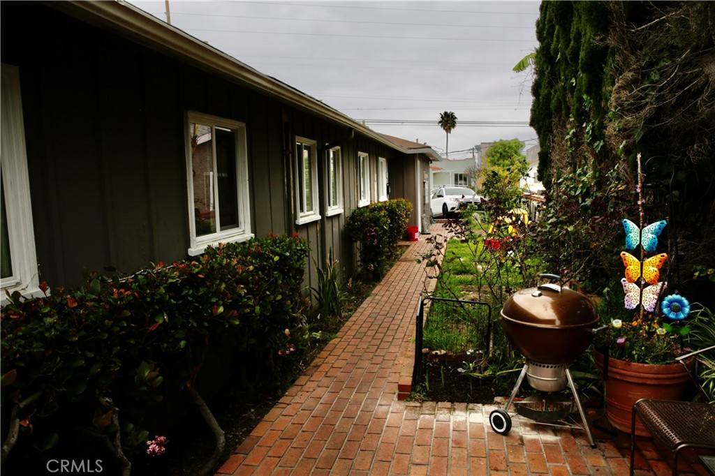 San Pedro, CA 90731,829 W 26th ST
