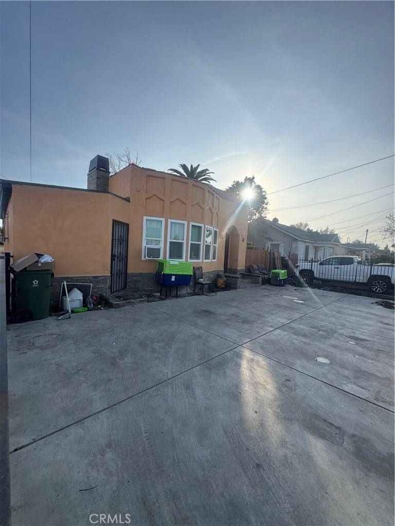 2444 E 124th ST, Compton, CA 90222