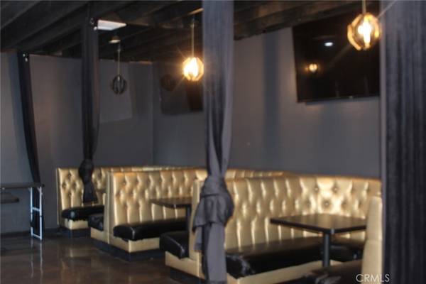 Inglewood, CA 90303,10612 S Prairie AVE
