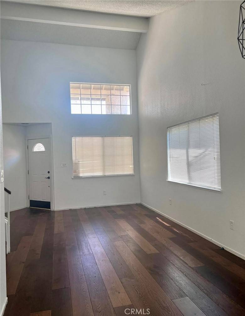 Bakersfield, CA 93311,8109 Birch ST