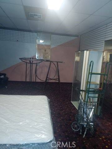 Los Angeles, CA 90047,7024 S Western AVE