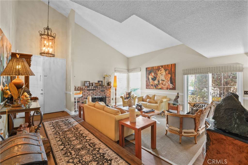 Placentia, CA 92870,1943 Horseshoe CIR