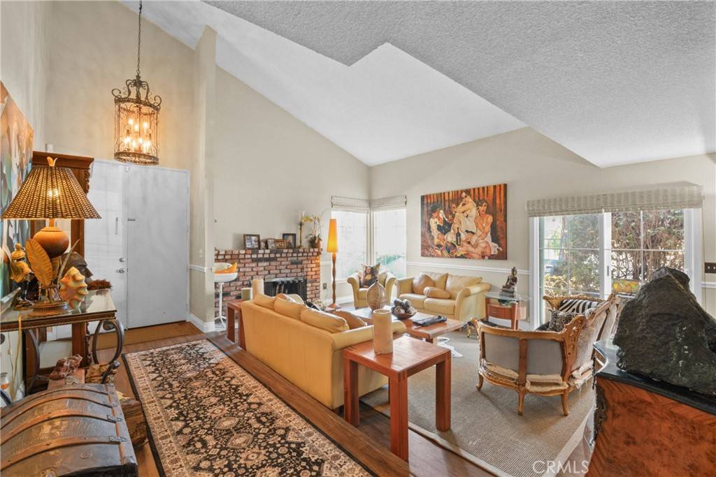 Placentia, CA 92870,1943 Horseshoe CIR