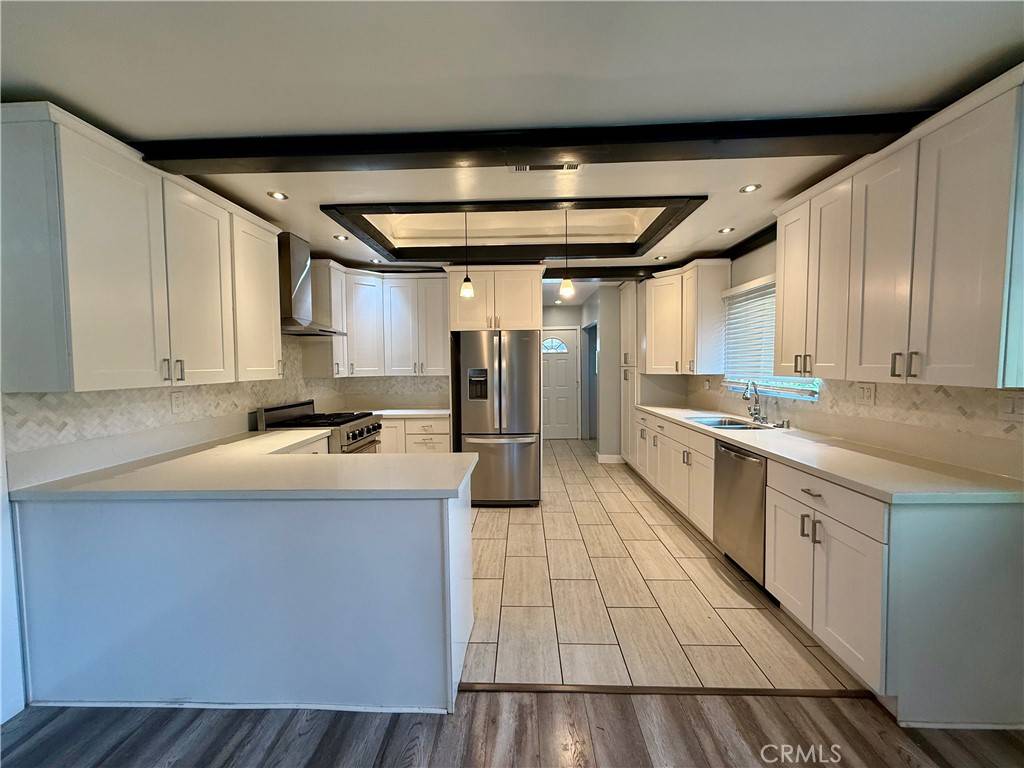5472 3rd AVE, Los Angeles, CA 90043