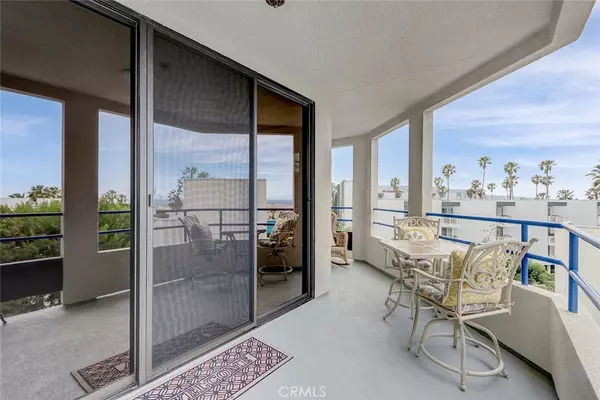 510 The Village #203, Redondo Beach, CA 90277