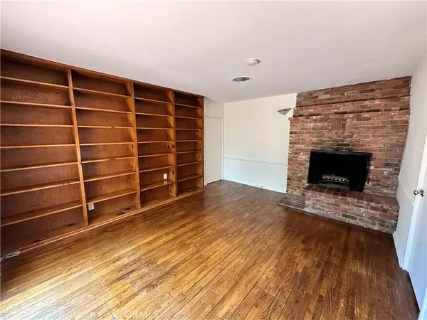 Sherman Oaks, CA 91403,14655 Morrison ST