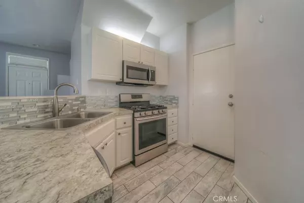 Valencia, CA 91354,26963 Hillborough Pkwy #71