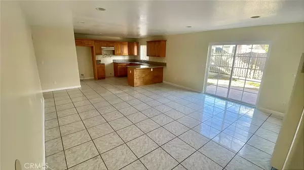 Los Angeles, CA 90044,1071 W 112th ST