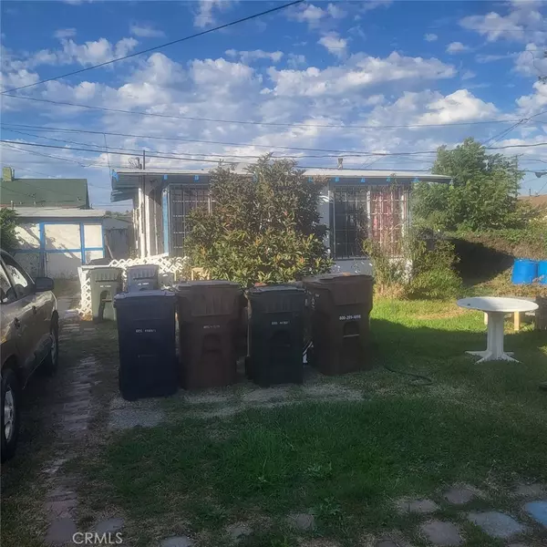 Los Angeles, CA 90044,1209 W 90th ST