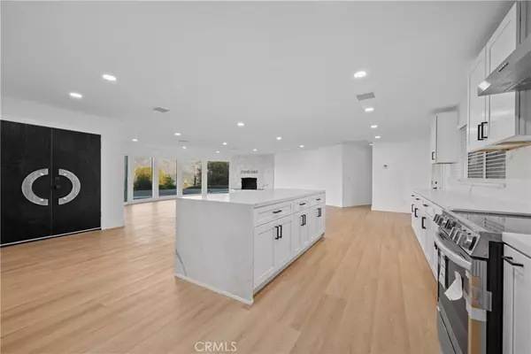 Valley Center, CA 92082,32336 Cole Grade Road