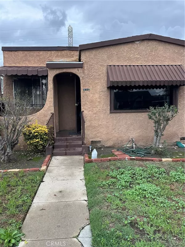 Los Angeles, CA 90003,131 E 99th