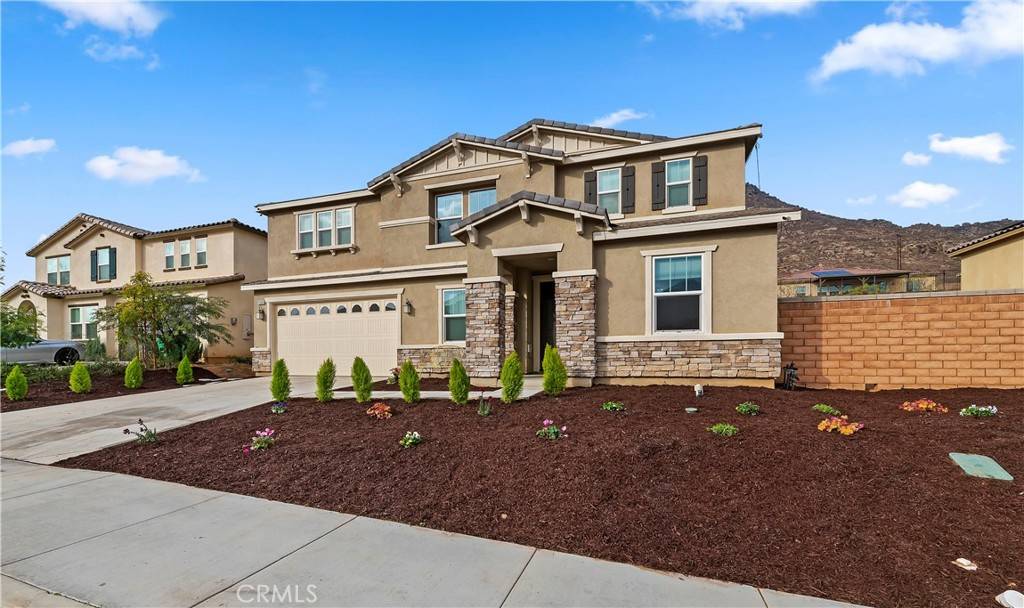 Riverside, CA 92507,21028 Iron Rail DR