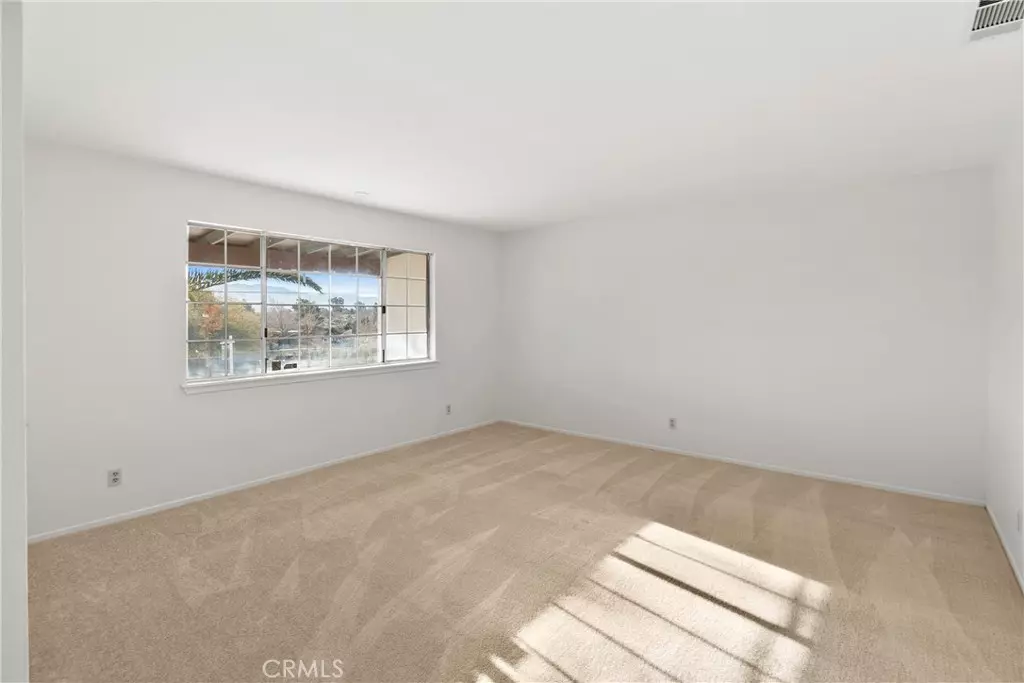 Hesperia, CA 92345,11820 Jacaranda AVE