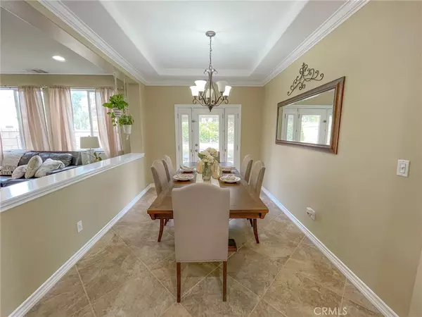 5381 Campania WAY, Fontana, CA 92336