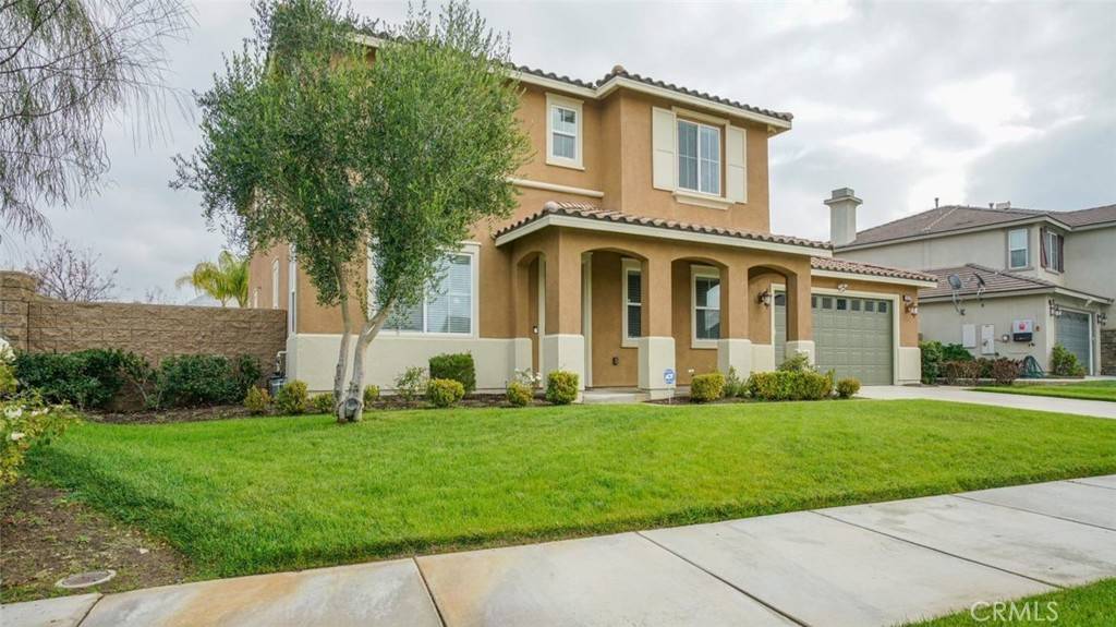 29832 Bankside DR, Menifee, CA 92585