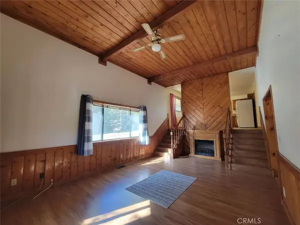 Lake Arrowhead, CA 92352,610 Pioneer RD